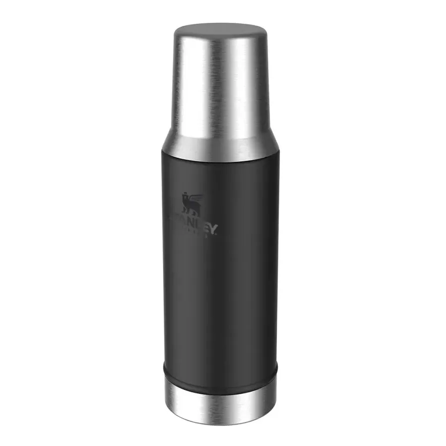 Imagen 1 de 4 de Termo Stanley Classic 800Ml-NEGRO/PLATA