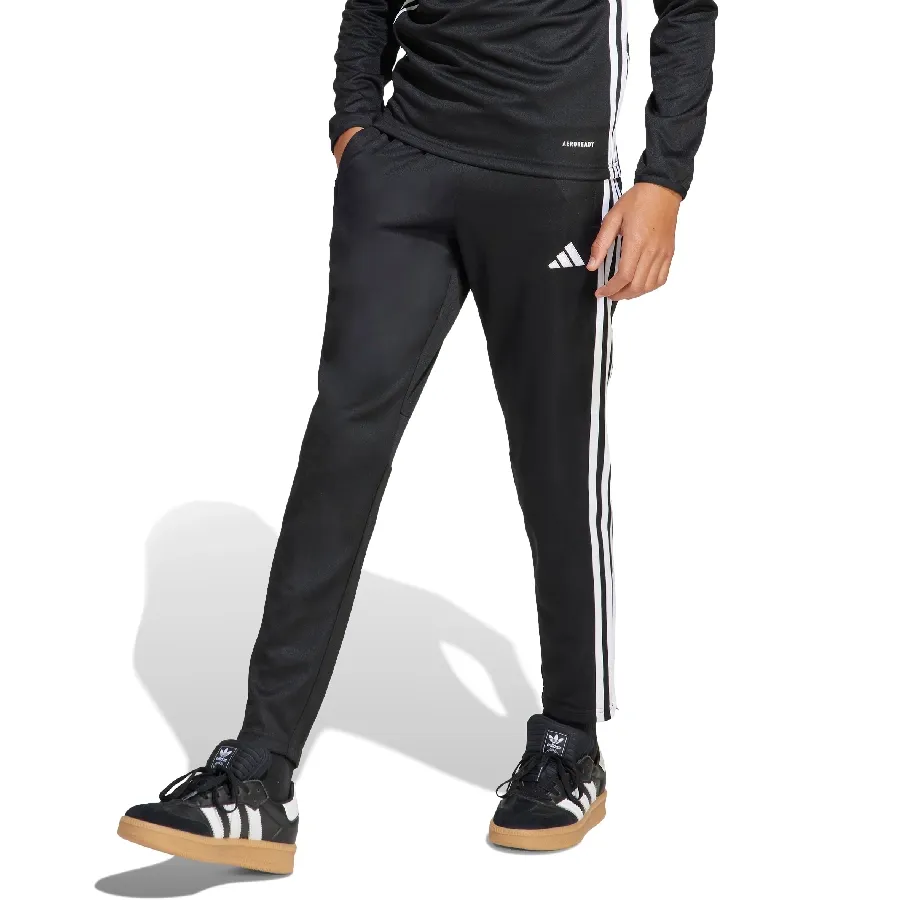 Imagen 0 de 5 de Pantalón adidas Tiro 25 Essentials-NEGRO/BLANCO