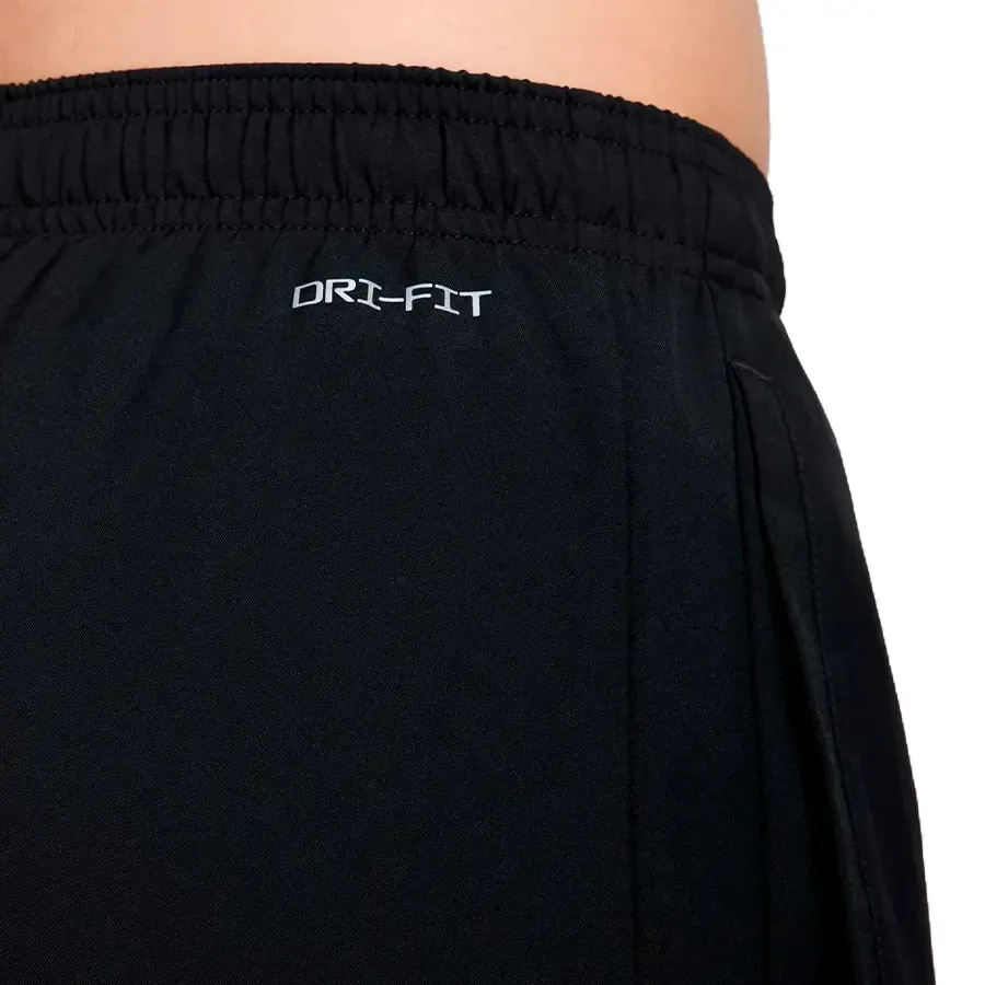 Imagen 4 de 11 de Pantalón Nike Challenger FlashT-NEGRO