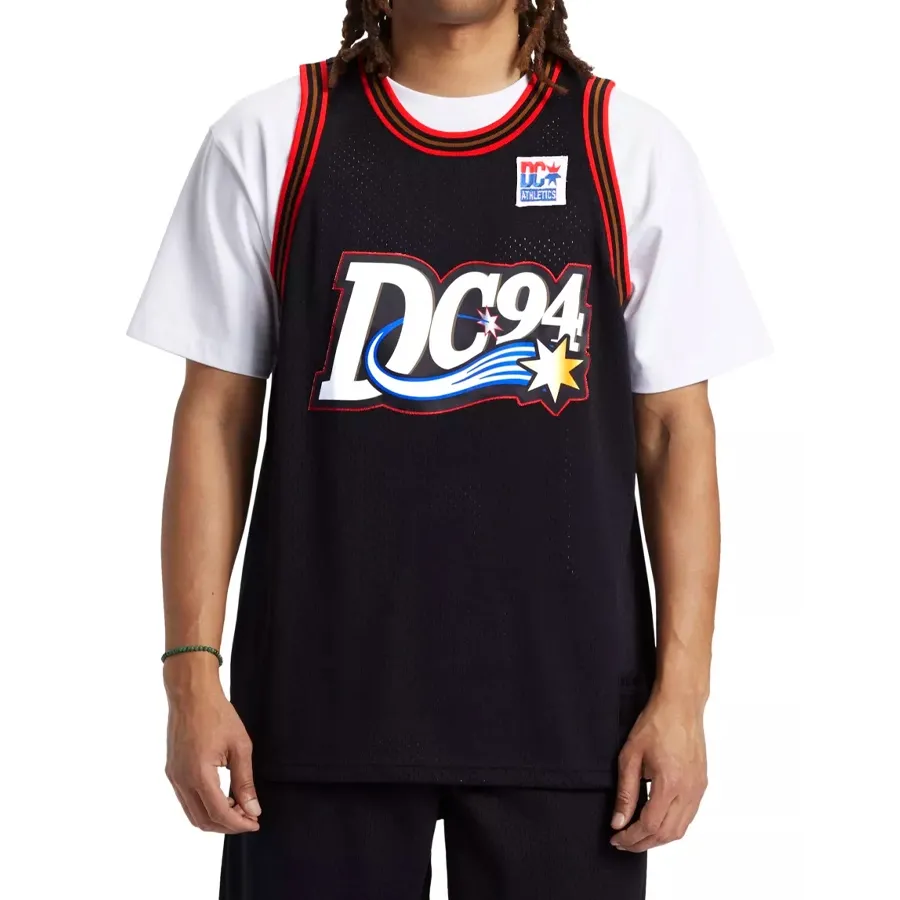 Imagen 0 de 6 de Musculosa Dc Starz 94-NEGRO/ROJO