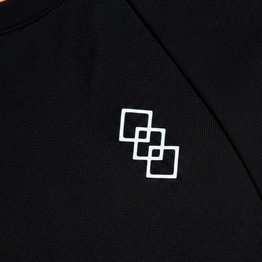Imagen 2 de 3 de Remera Kamp Poliamida-NEGRO