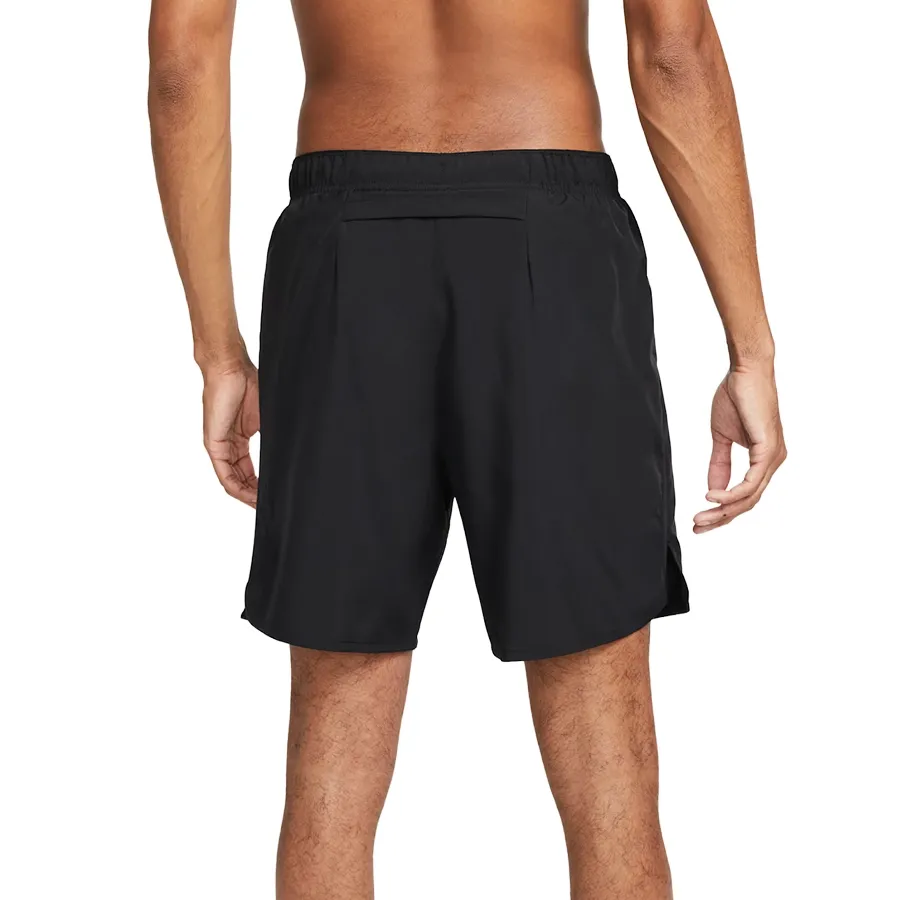 Imagen 1 de 5 de Nike Shorts  Challenger 2 en 1-NEGRO