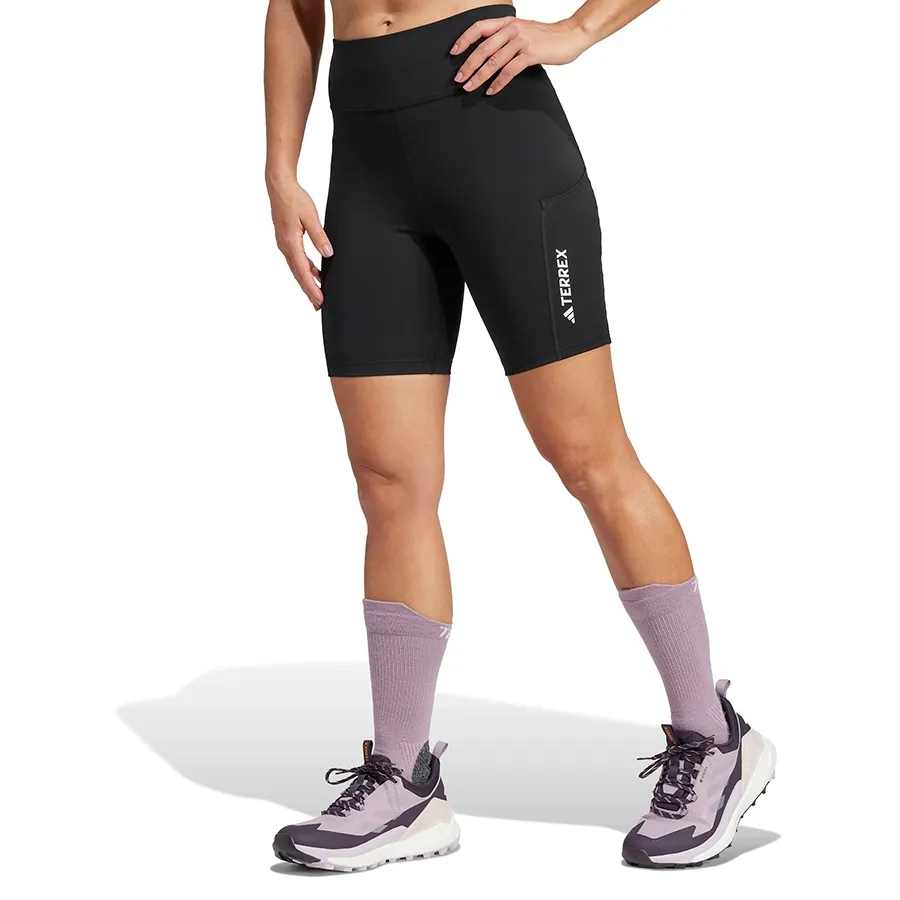 Imagen 1 de 5 de Calza adidas Terrex Multi de 8 pulgadas-NEGRO