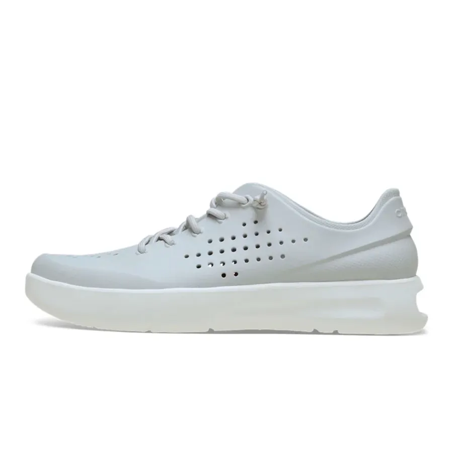 Imagen 2 de 6 de Sandalias Crocs InMotion Pacer-GRIS