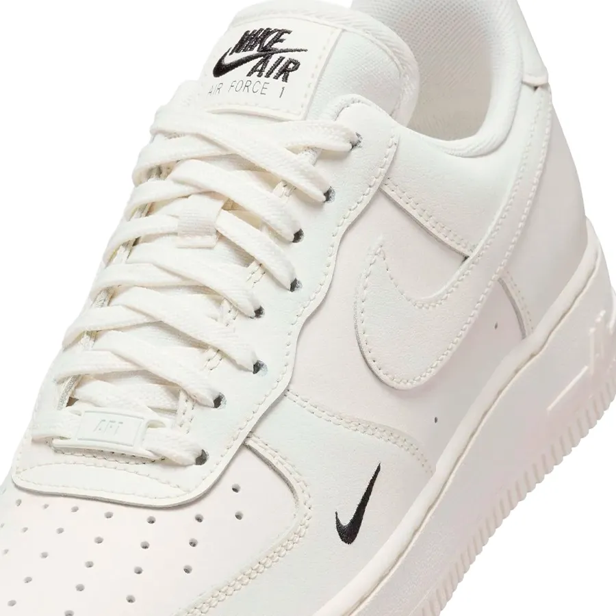Imagen 6 de 8 de Zapatillas Nike Air Force 1 07 Essential-BLANCO