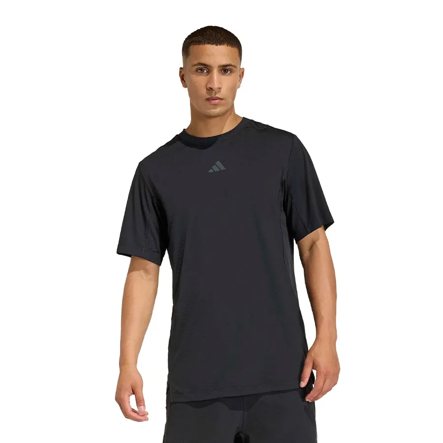 Imagen 1 de 6 de Remera adidas D4T PrimeLift 3 Stripes-NEGRO