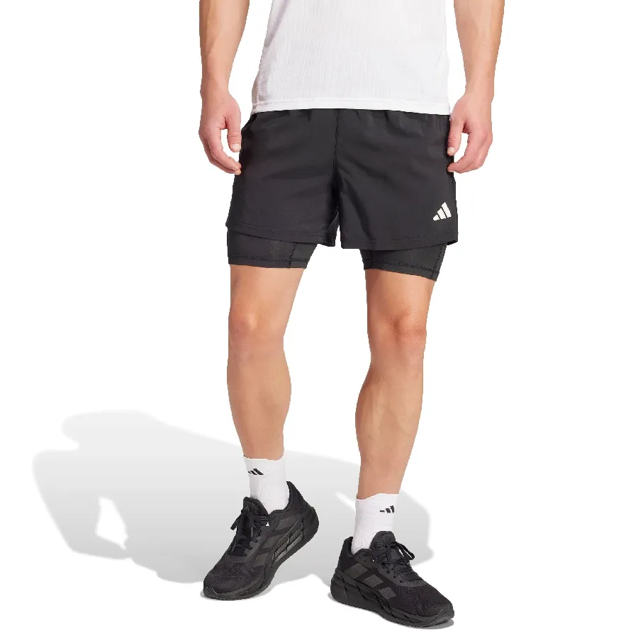 Imagen 0 de 4 de Short adidas Own the Run CLIMACOOL 2 en 1-NEGRO
