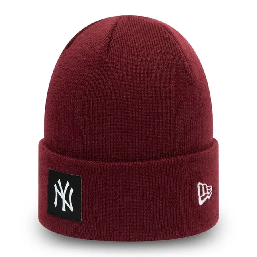 Imagen 0 de 2 de Gorro New Era New York Yankees Knit-BORDO/NEGRO/BLANCO