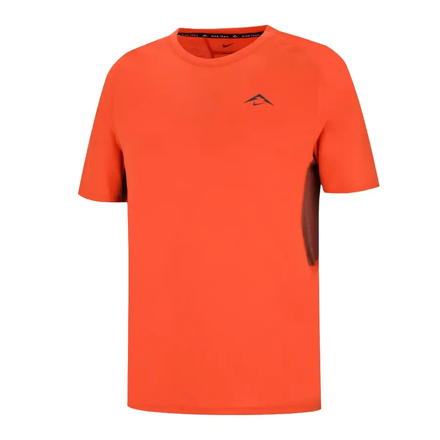 Imagen 0 de 4 de Remera Nike Solar Chase-NARANJA FLUOR