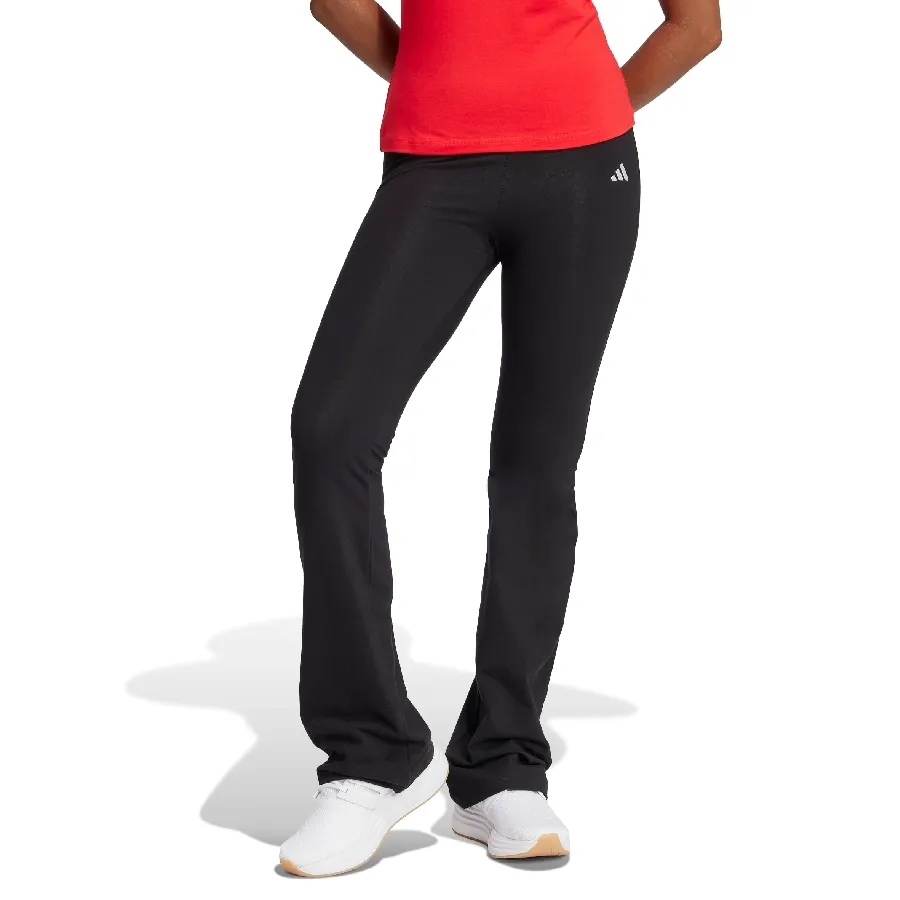 Imagen 0 de 5 de Calza adidas Acampanadas Essentials Logo Pequeño-NEGRO
