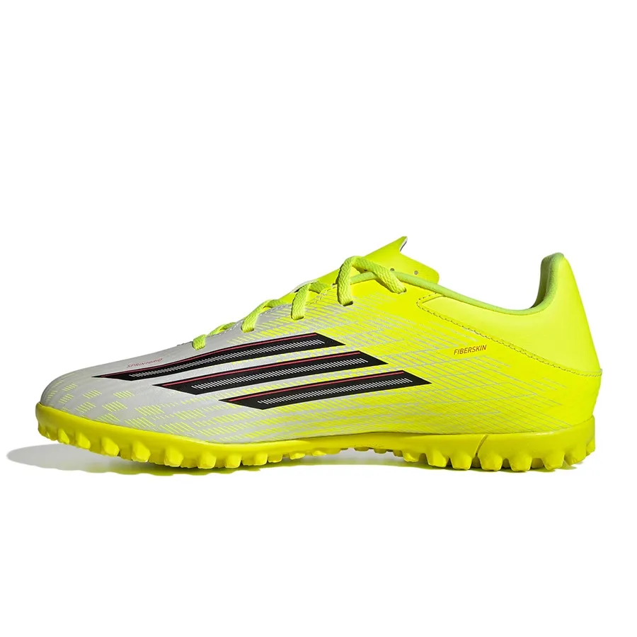 Imagen 2 de 7 de Botines adidas F50 Club Tf-AMARILLO FLUOR/PLATA