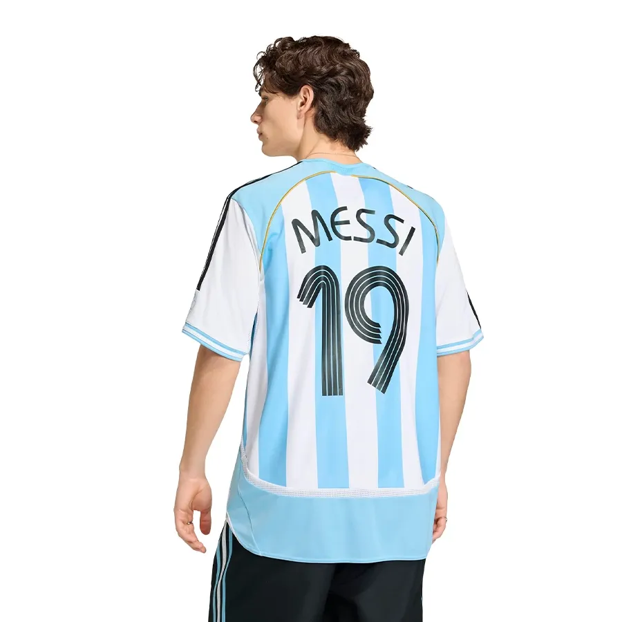 Imagen 1 de 6 de Camiseta adidas Titular Selección Argentina 2006 Messi Afa-BLANCO/CELESTE/NEGRO