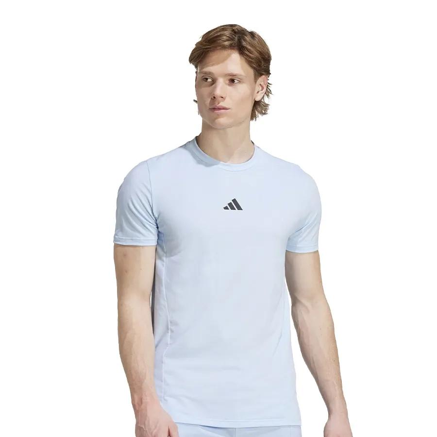 Imagen 0 de 5 de Remera adidas de entrenamiento  D4T Tee-CELESTE