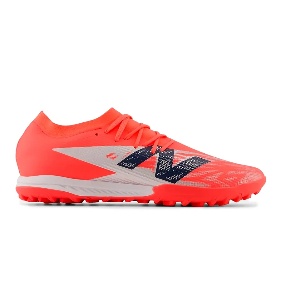 Imagen 0 de 5 de Botines New Balance Furon Team V8-CORAL FLUOR/GRIS