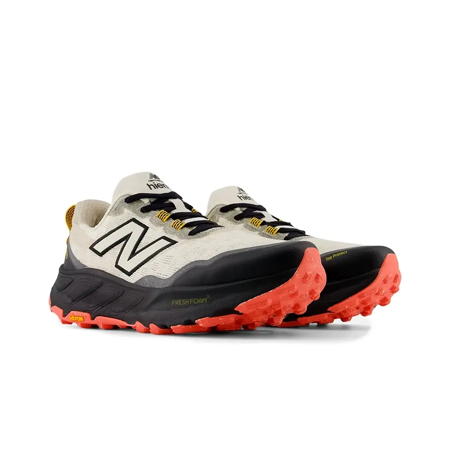 Imagen 1 de 5 de Zapatillas New Balance Fresh Foam X Hierro v9-CRUDO/NEGRO