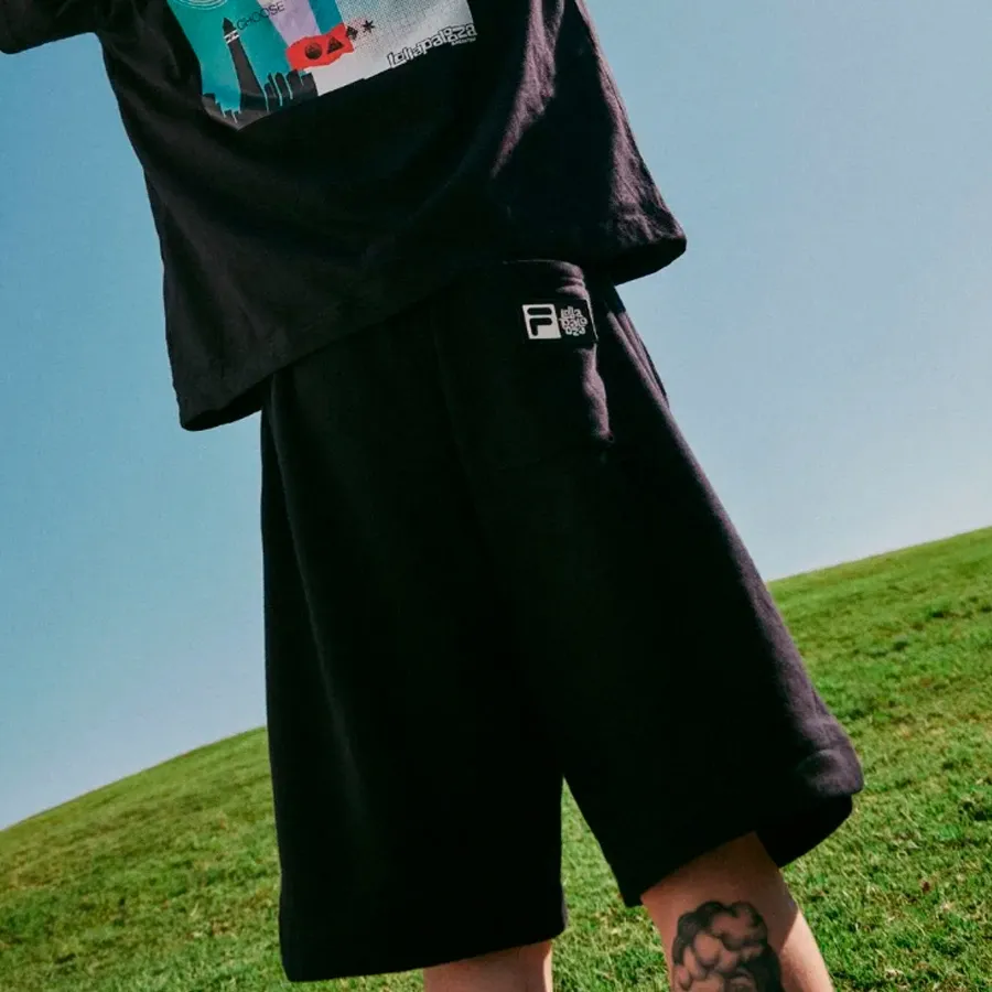 Imagen 0 de 6 de Shorts Fila Lolla-NEGRO