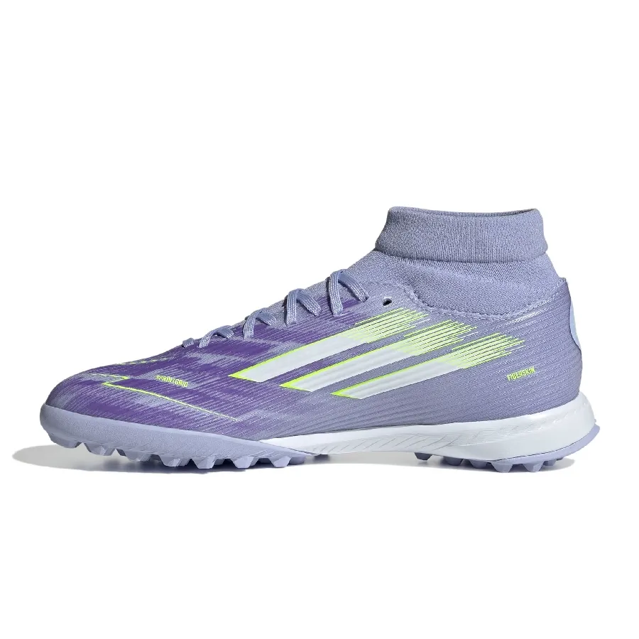 Imagen 2 de 7 de Botines adidas F50 Sparkfusion League Tf-LILA/VERDE FLUOR