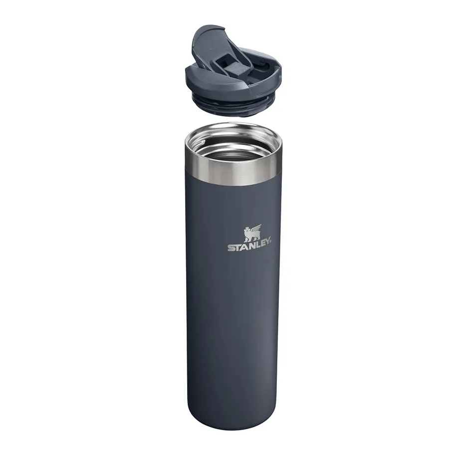 Imagen 2 de 4 de Botella Stanley Aerolight 591 ml-GRIS