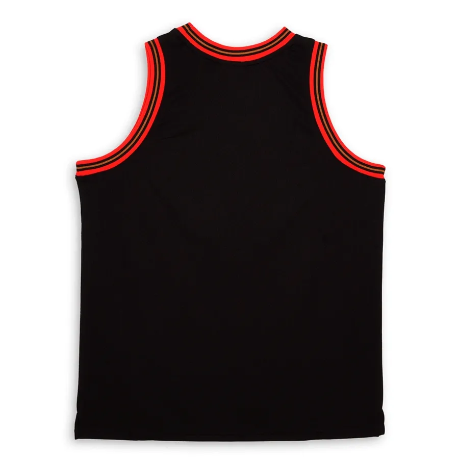 Imagen 3 de 6 de Musculosa Dc Starz 94-NEGRO/ROJO
