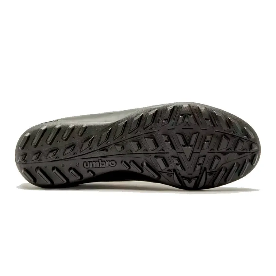 Imagen 2 de 4 de Botines Umbro Class-NEGRO