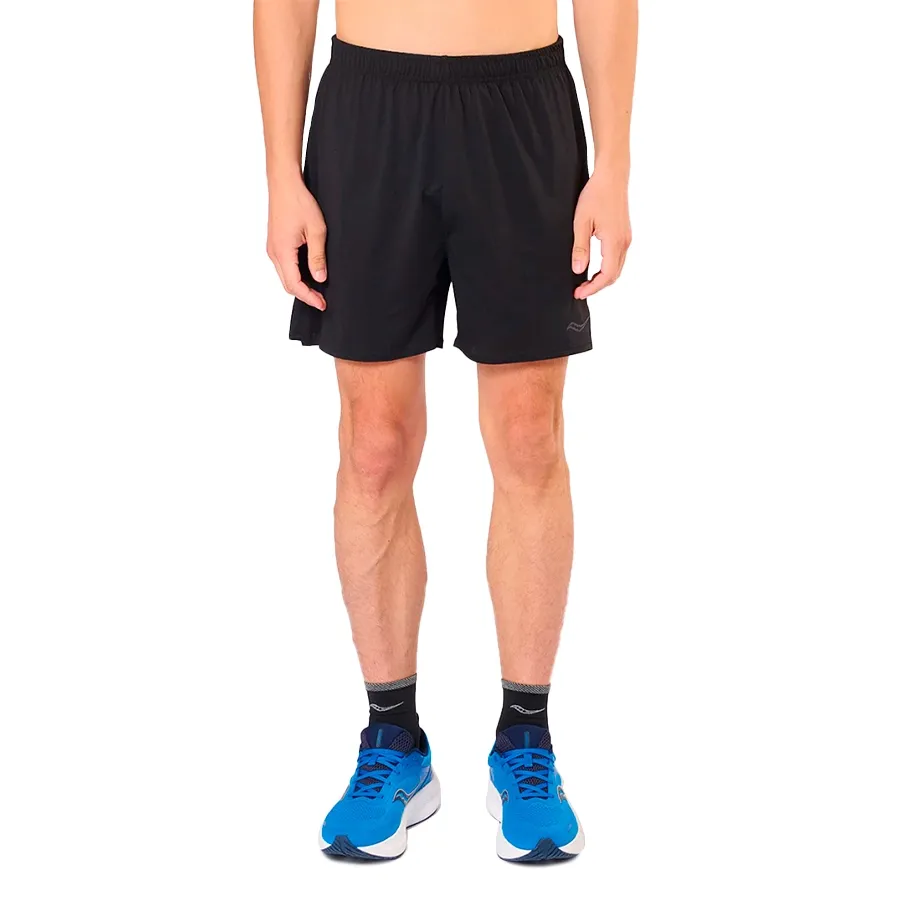 Imagen 0 de 5 de Shorts Saucony Triumph 8"-NEGRO