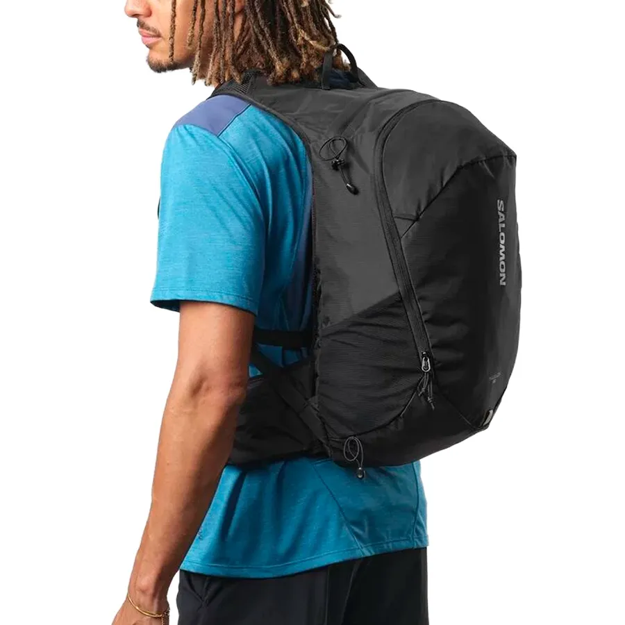Imagen 2 de 14 de Mochila Salomon Trailblazer 20-NEGRO