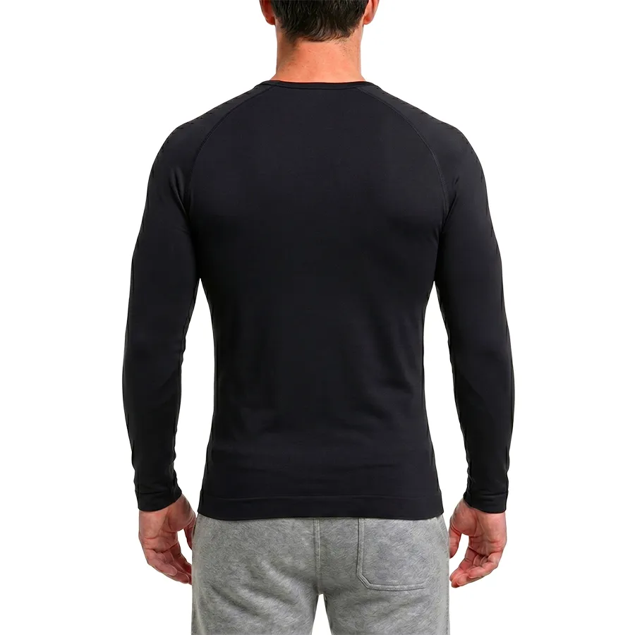 Imagen 1 de 5 de Remera Termica Kamp Seamless 26-NEGRO