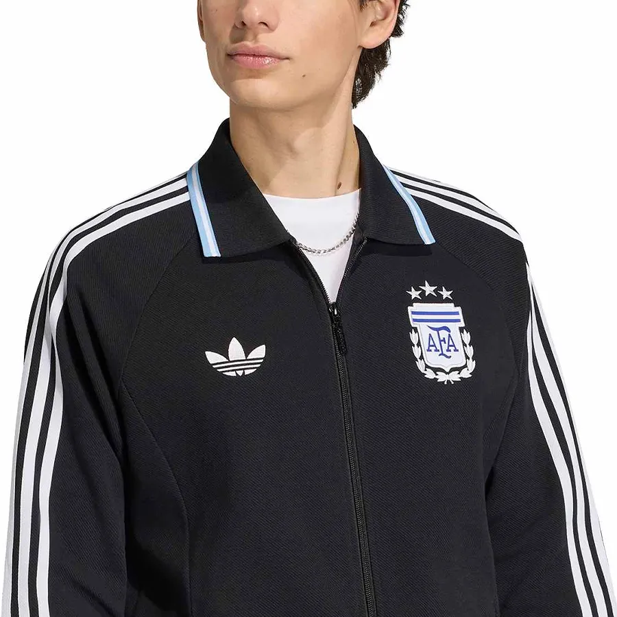 Imagen 4 de 5 de Campera adidas originals Athem Alternativa Argentina-NEGRO