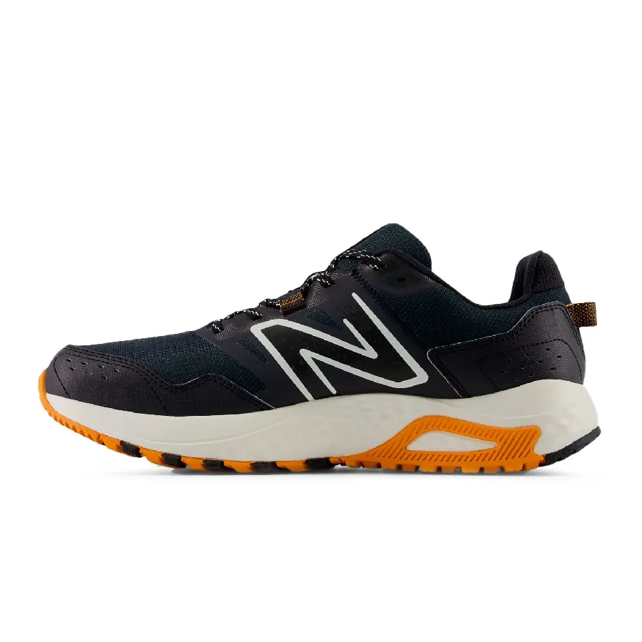Imagen 2 de 5 de Zapatillas New Balance MT410CO8-NEGRO/BLANCO