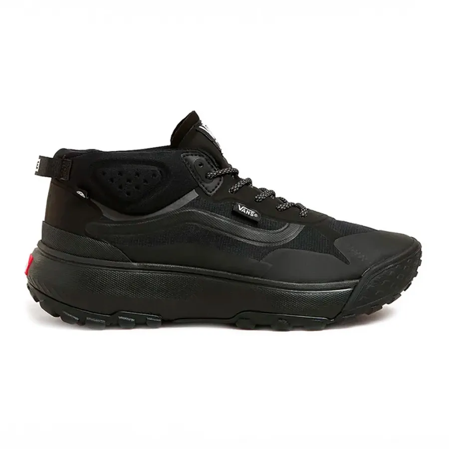 Imagen 0 de 7 de Zapatillas Vans U Mte Crosspath Mid-NEGRO