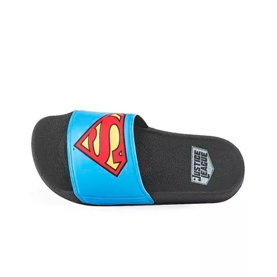 Imagen 2 de 5 de Sandalias Collab Superman 23-AZUL/NEGRO