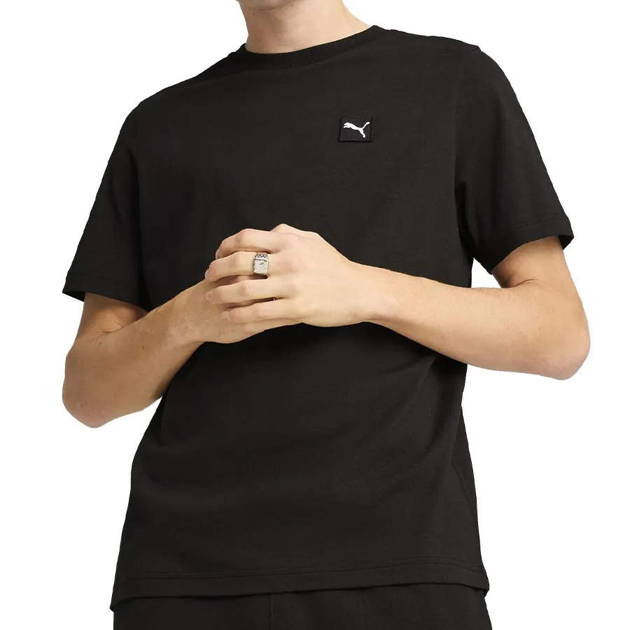 Imagen 0 de 3 de Remera Puma Essentials Elevated tee-NEGRO
