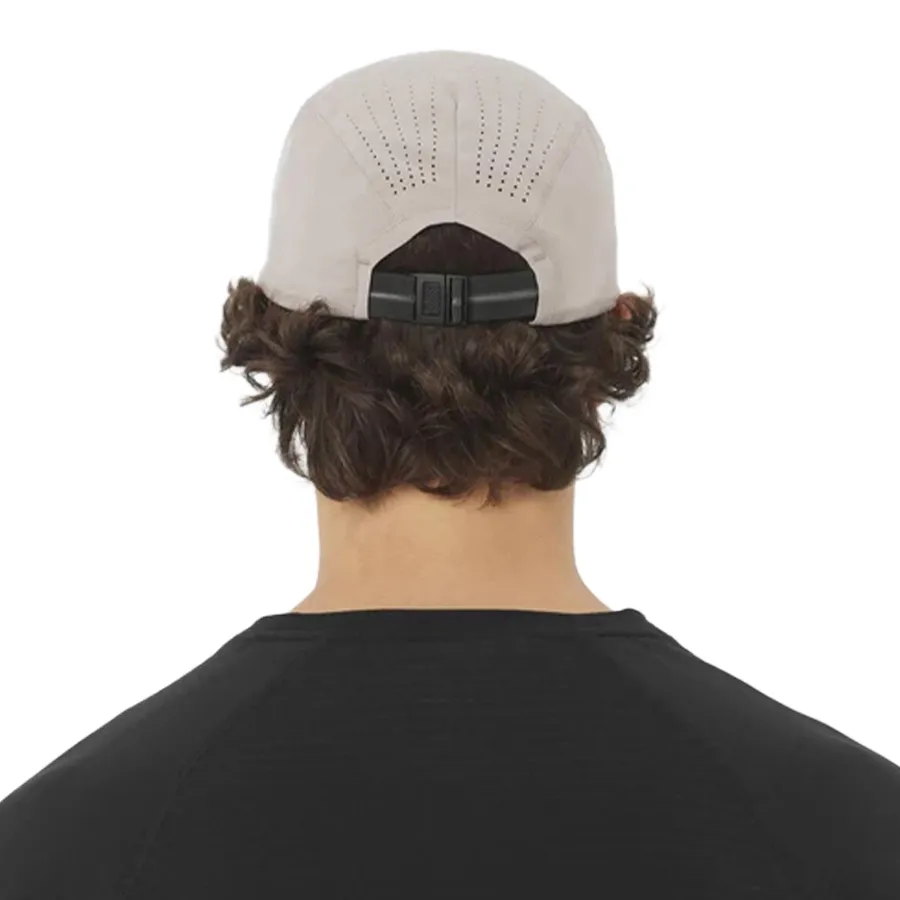 Imagen 1 de 3 de Gorra Salomon Shakeout-BEIGE/GRIS